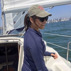 Meet your Posher, Jean